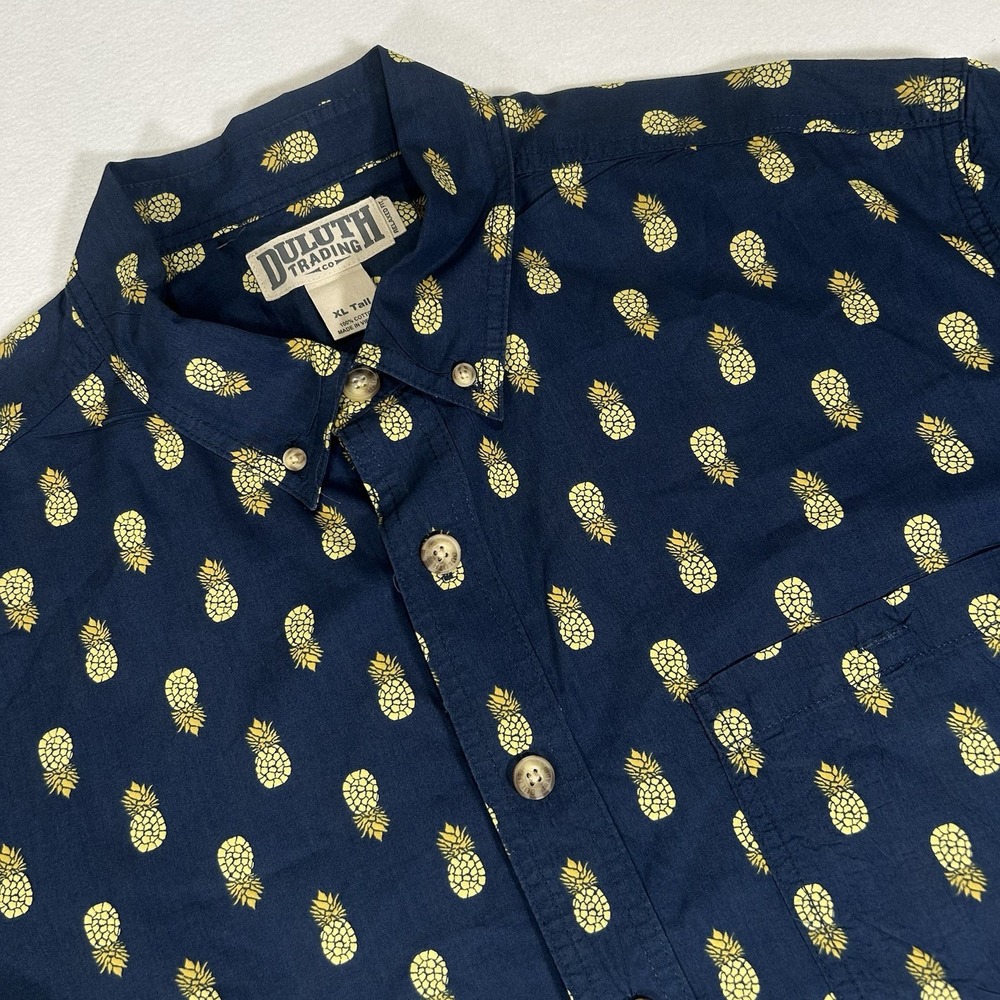 Duluth Trading Co Men's XLT Pineapple AOP Button Down Relaxed Short Sleeve Shirt